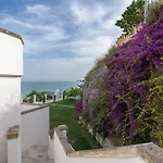Hotel La Casa E Il Mare, Private Bay 4*