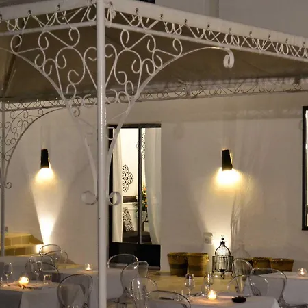 Hotel La Casa E Il Mare, Private Bay 4*