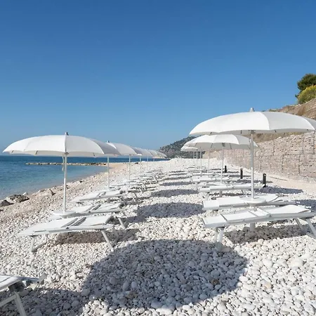 La Casa E Il Mare, Private Bay 4* Mattinata