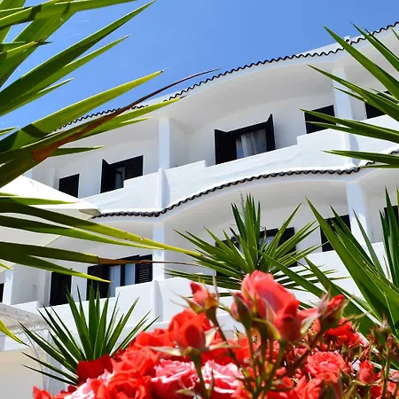 Hotel La Casa E Il Mare, Private Bay