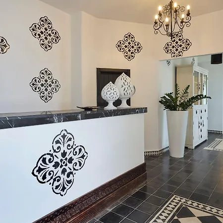 Hotel La Casa E Il Mare, Private Bay 4*