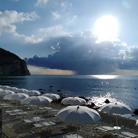 Szálloda La Casa E Il Mare, Private Bay Mattinata