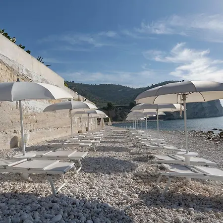 Szálloda La Casa E Il Mare, Private Bay Mattinata