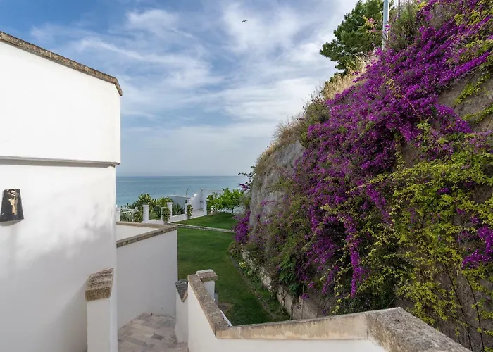 מלון La Casa E Il Mare, Private Bay 4*