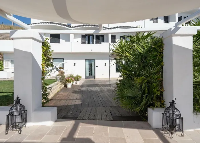 מלון La Casa E Il Mare, Private Bay 4*