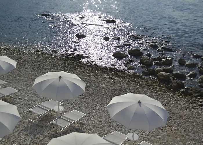 ホテル La Casa E Il Mare, Private Bay 4*